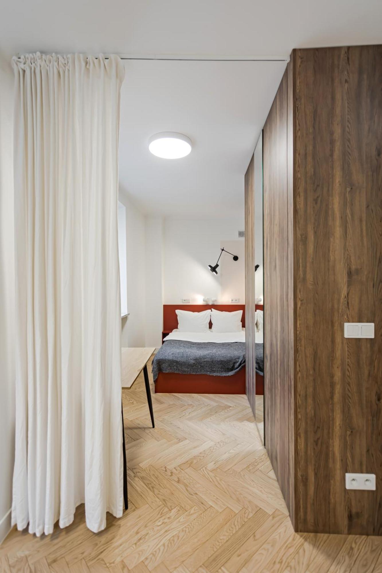 Emily Studio Warsaw Luaran gambar