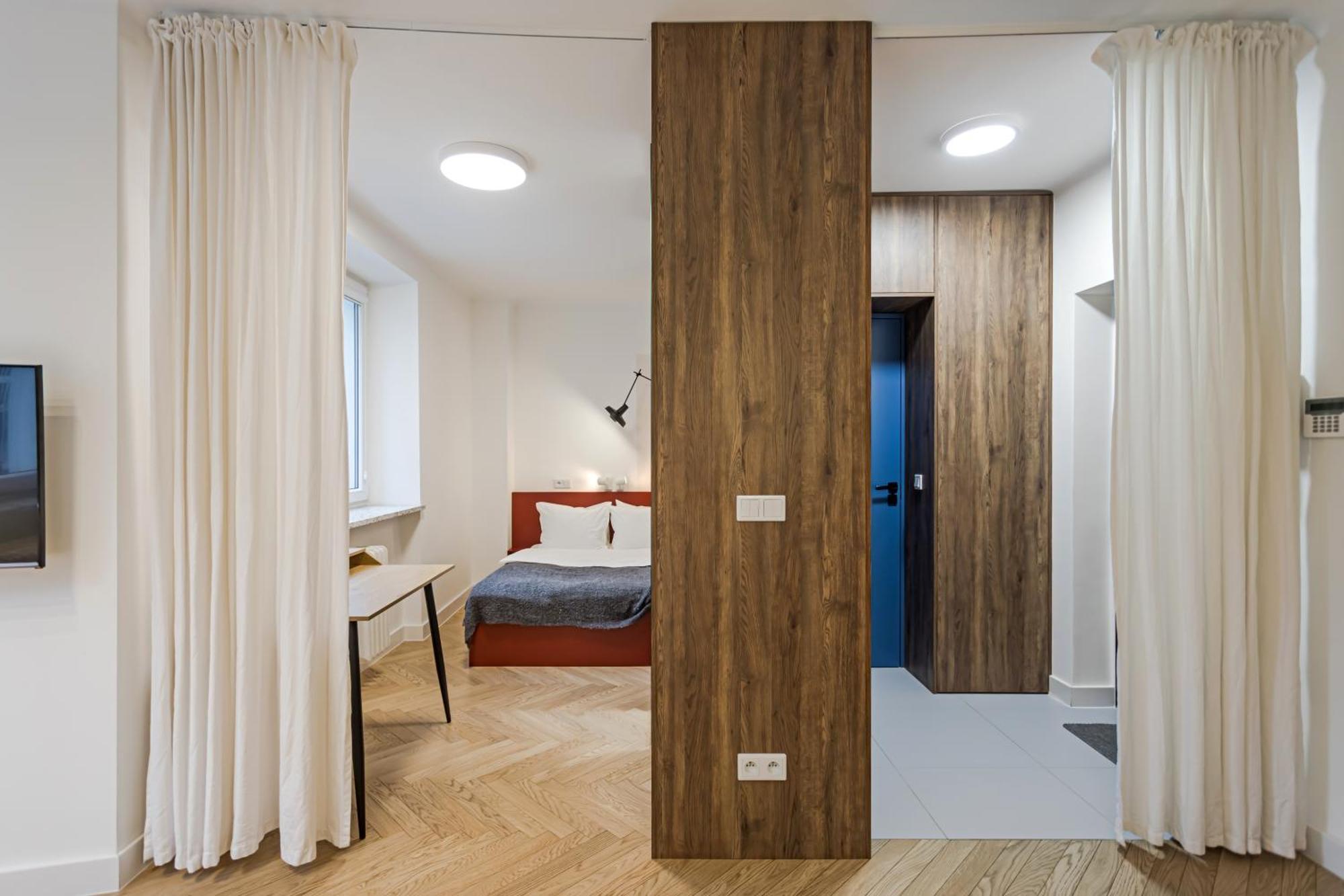Emily Studio Warsaw Luaran gambar